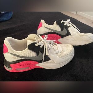 Women’s Nike Air Max